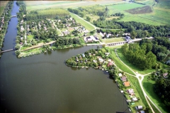 Besenyei Péter műrepülő légifotói